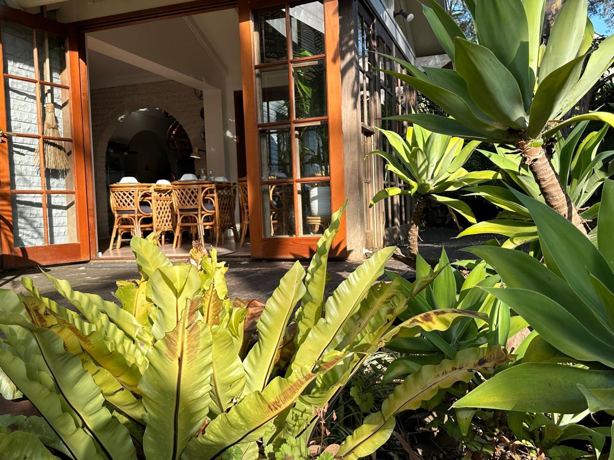 Palm Beach Bed & Breakfast Bagian luar foto