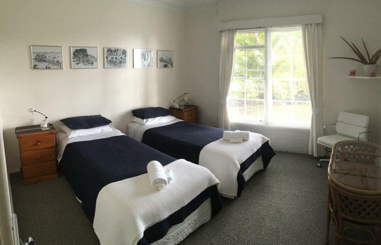 Palm Beach Bed & Breakfast Bagian luar foto